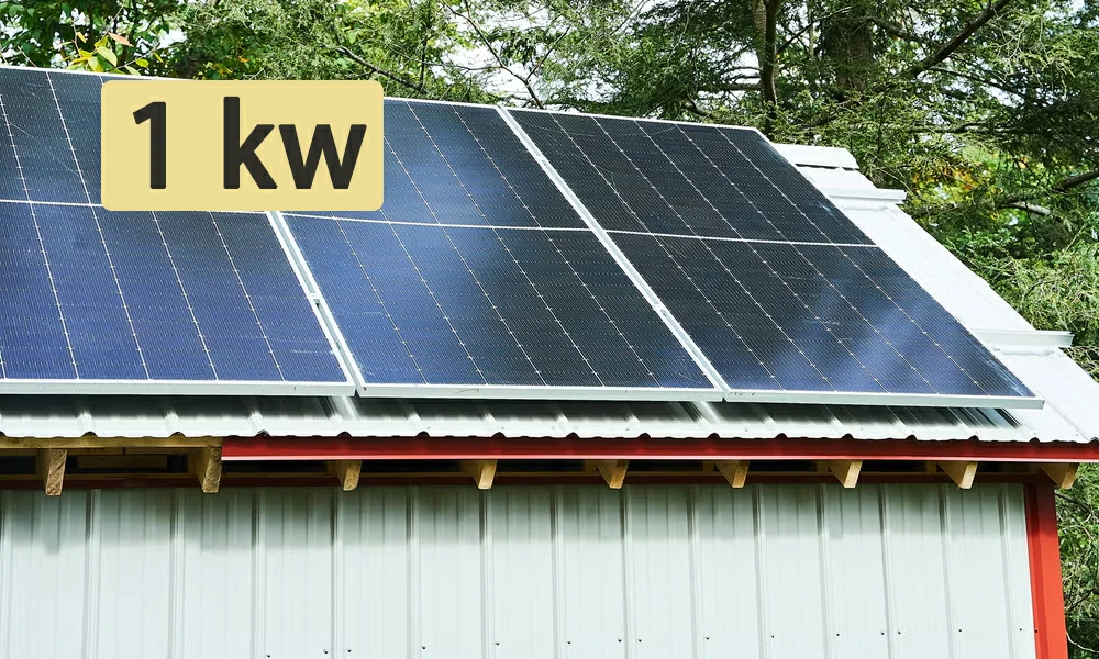how many plates in 1 kw solar system