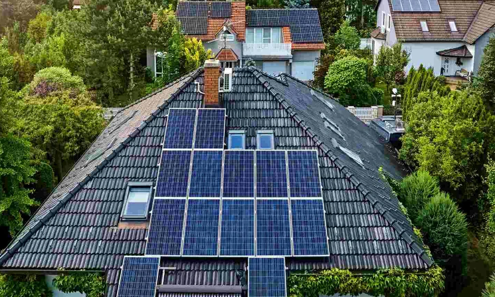 how much does a 6kw solar battery cost