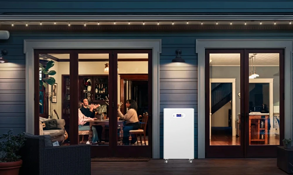 how long does a solar battery last at night without